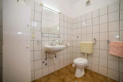 Ferienwohnung mit Aussenpool in Strandnähe