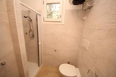 Ferienwohnung 350 m from the beach