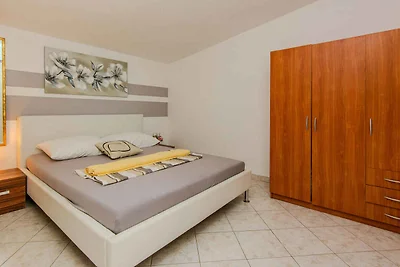 apartman za odmor Obiteljski odmor Nin