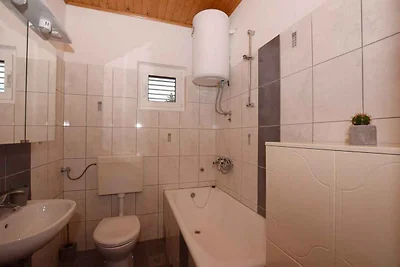 Ferienwohnung mit Terrasse und Klimaanlage