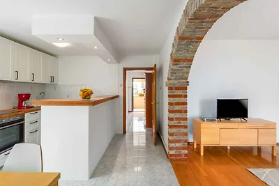 Ferienwohnung mit Klimaanlage und Balkon