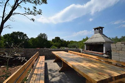 Ferienhaus mit einem Pool und drei