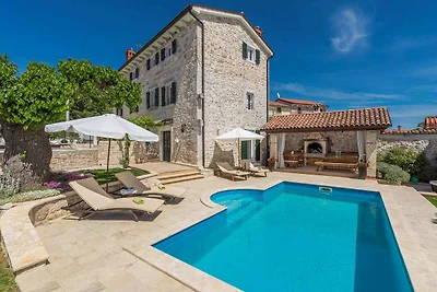 Ferienhaus mit Privatpool