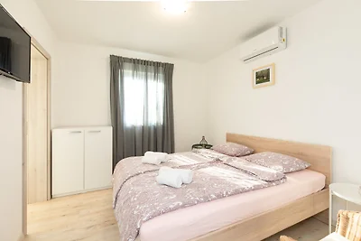 Ferienwohnung mit Klimaanlage und WLAN