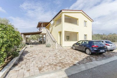 Ferienwohnung mit Klimaanlage und Terrasse