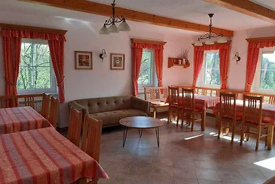 Ferienhaus mit grossem Aufenthaltsraum in der