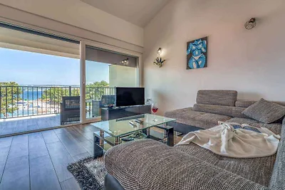 Ferienwohnung mit Balkon und Meerblick
