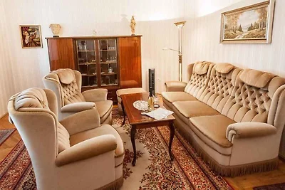 Ferienhaus mit Garten in toller Lage und bürg