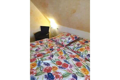 Ferienwohnung unter Schilfdach, nur 100 m zum