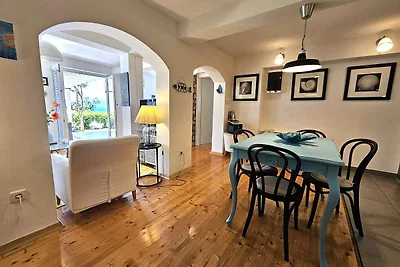 Ferienwohnung mit Terrasse und Meerblick