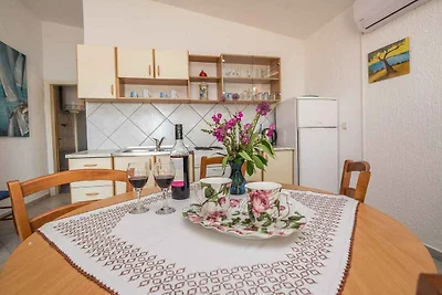 Ferienwohnung mit Balkon und Meerblick