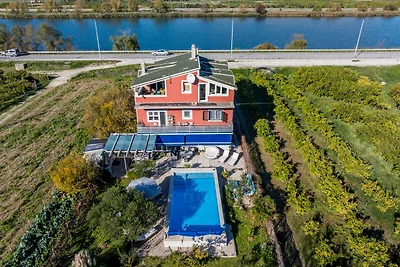 Charmantes Ferienhaus in ruhiger Lage bei Opu