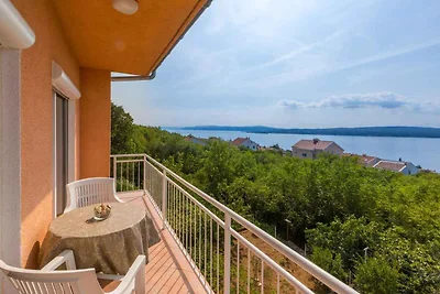 Ferienwohnung mit Balkon und Meerblick