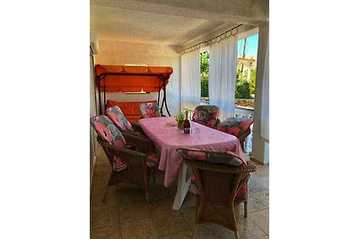 Ferienwohnung mit Terrasse und Klimaanlage