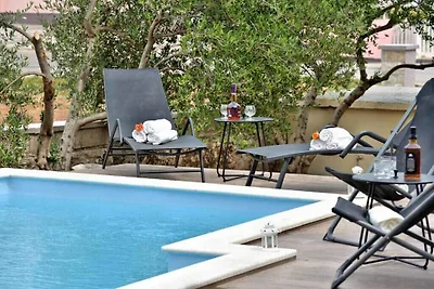 Ferienwohnung mit Pool und Whirlpool