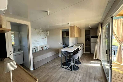 Mobilehome sa klima uređajem