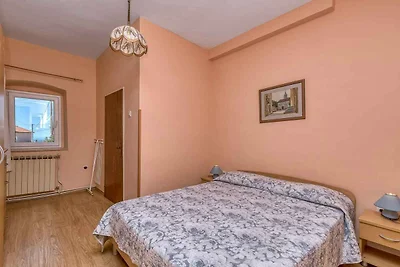 Apartment mit zwei Schlafzimmern, Garten und 