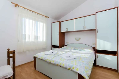 Holiday flat family holiday Lopar