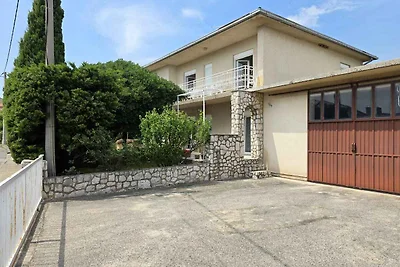 Ferienwohnung für 6 Personen mit Balkon