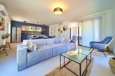 Ferienwohnung im ersten Stock mit Balkon