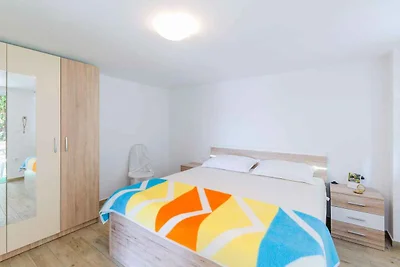 Ferienwohnung mit Terrasse und Klimaanlage