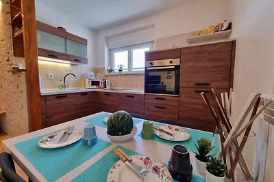 Ferienwohnung mit Balkon und Meerblick