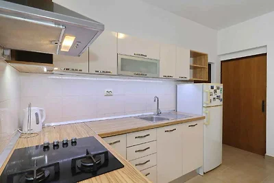 Apartment mit 1 Schlafzimmer, 200 m vom Stran
