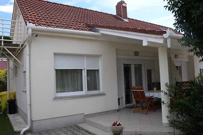 Ferienhaus mit Terasse