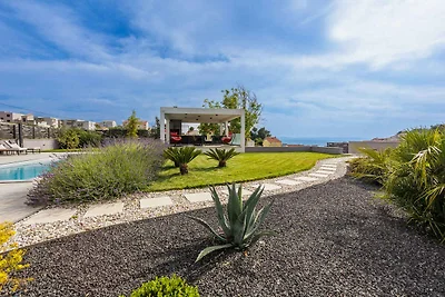 Casa de vacaciones Vacaciones de reposo Podstrana