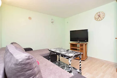 Ferienhaus mit Terrasse und Klimaanlage