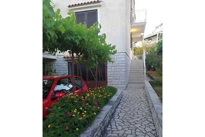 Ferienwohnung mit Klimaanlage und Balkon