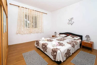 Ferienwohnung mit Klimaanlage und Grill