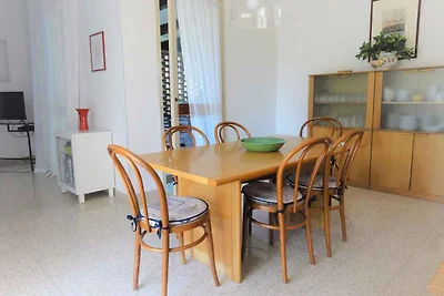 Ferienwohnung mit grossem Garten in ruhiger
