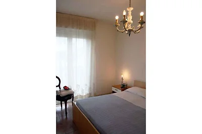 Ferienwohnung mit Balkon, 150 m vom Strand