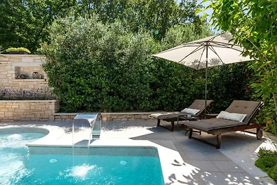 Vakantiehuis Ontspannende vakantie Jakovici