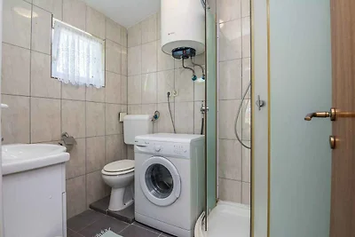 Ferienwohnung mit Balkon, Parkplatz und