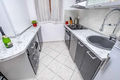 FerienWohnung mit Terrasse und Grill