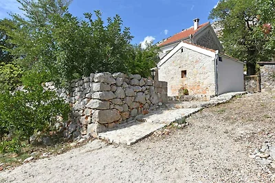 Ferienhaus mit Garten und Klimaanlage