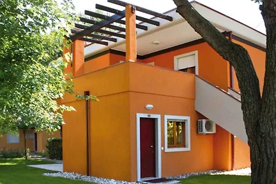 Ferienwohnung mit Klimaanlage, Balkon und