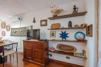 Ferienhaus im Grünen, bequem zu den Stränden