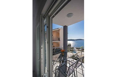 apartman za odmor Obiteljski odmor Rogoznica