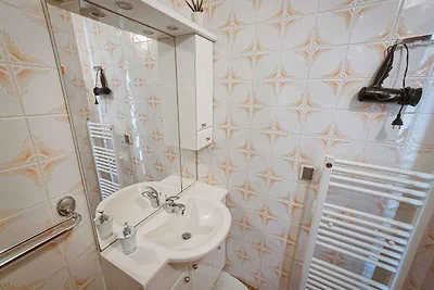 Ferienwohnung mit Balkon und Meerblick