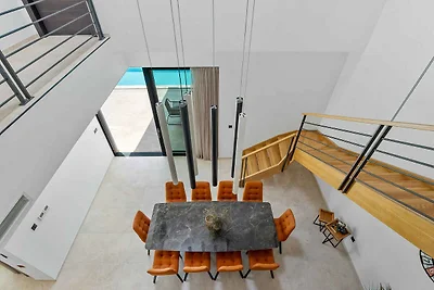 Ferienhaus mit Aussenpool