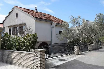 Ferienwohnung mit Garten und Grill