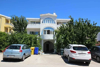 Holiday flat family holiday Baska