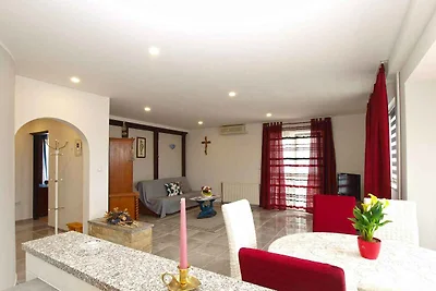 Ferienwohnung mit Garten und Grill