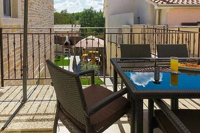 Villa mit Pool