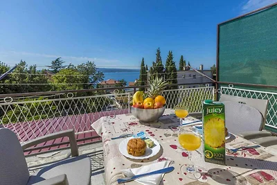 Ferienwohnung mit Balkon und Klimaanlage