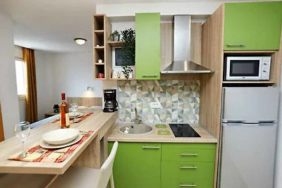 Ferienwohnung mit Balkon und Klimaanlage