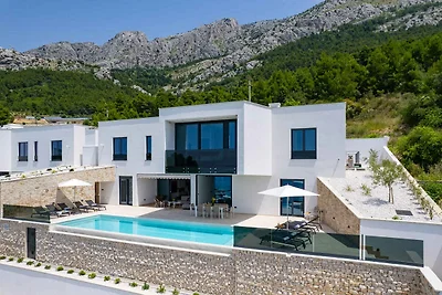 Ferienhaus mit Aussenpool